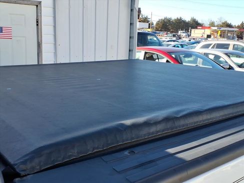 Used 2012 Ford F150 XLT w/ XLT Convenience Pkg image 4