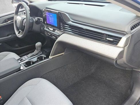 Used 2025 Toyota Camry LE w/ Convenience Package FWD image 21