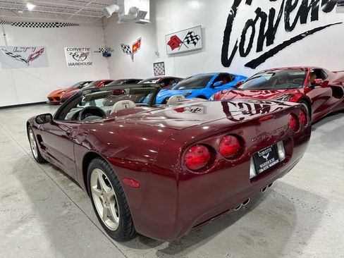 Used 2003 Chevrolet Corvette Convertible w/ Preferred Equipment Group1 RWD image 3