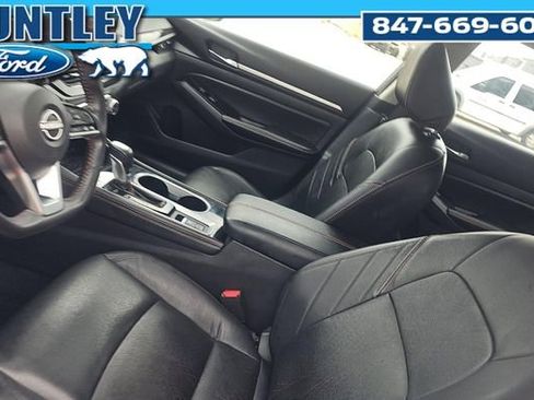 Used 2024 Nissan Altima 2.5 SR w/ SR Premium Package image 6