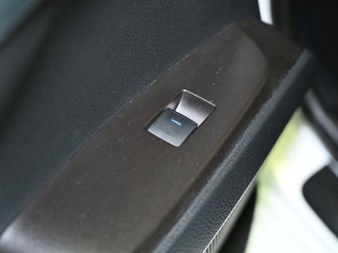 Used 2024 Toyota Camry SE image 45