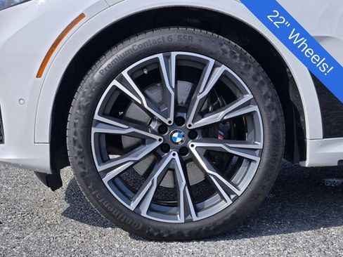 Used 2022 BMW X7 M50i AWD/4WD image 10