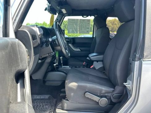 Used 2014 Jeep Wrangler Sport AWD/4WD image 14