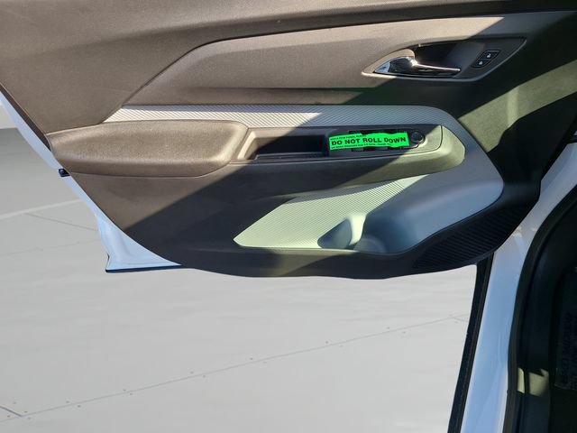 New 2027 Chevrolet Bolt LT FWD image 17