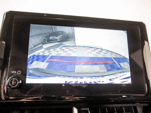 Used 2024 Toyota Corolla SE FWD image 21