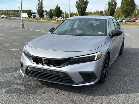 Used 2023 Honda Civic Sport image 15