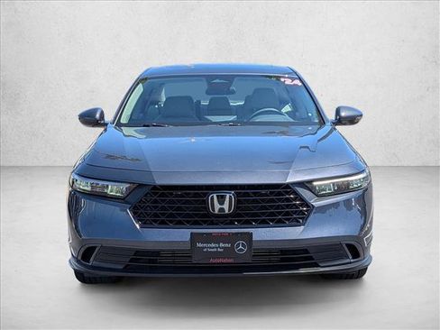 Used 2024 Honda Accord EX image 2