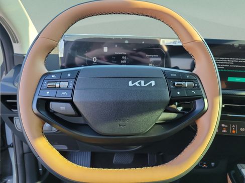 New 2026 Kia EV6 Wind RWD image 16