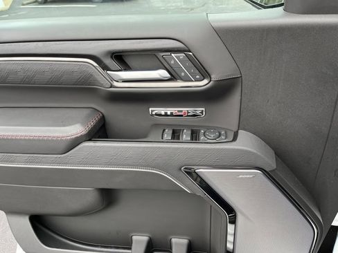 Used 2024 GMC Sierra 1500 AT4X image 26