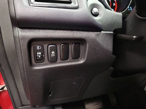Used 2014 Mitsubishi Outlander Sport SE FWD image 24