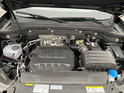 New 2025 Volkswagen Atlas Cross Sport SEL image 42