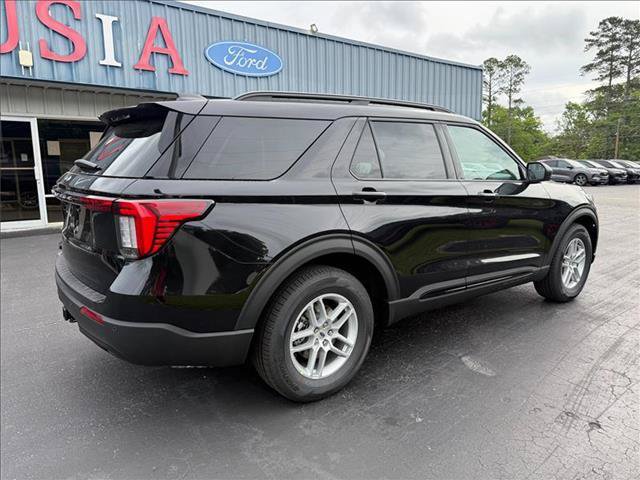 New 2026 Ford Explorer Active RWD image 11