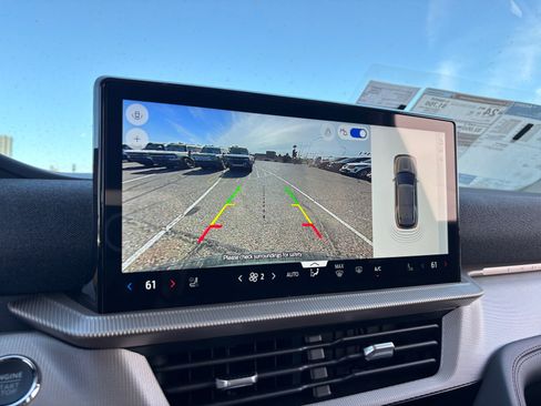 New 2026 Ford Explorer Active w/ Active Comfort Package image 27