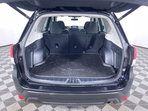 Used 2023 Subaru Forester Premium image 23