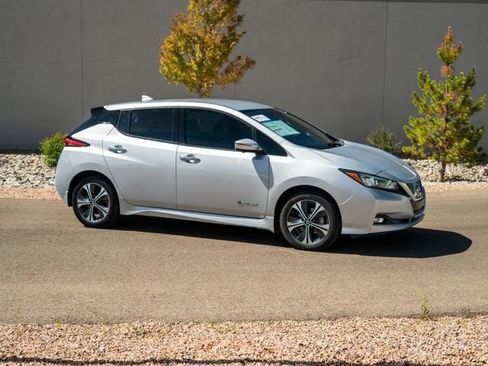 Used 2019 Nissan Leaf SL Plus w/ Protection Package FWD image 3