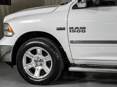 Used 2017 RAM 1500 Lone Star RWD image 12