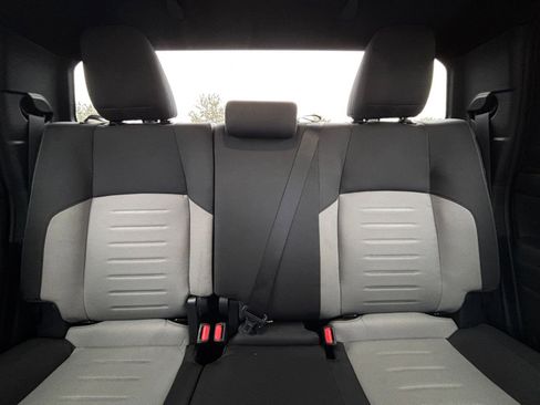 Used 2025 Toyota Tacoma TRD Off-Road image 37