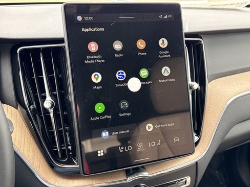 New 2026 Volvo XC60 B5 Plus w/ Protection Package Premier image 26