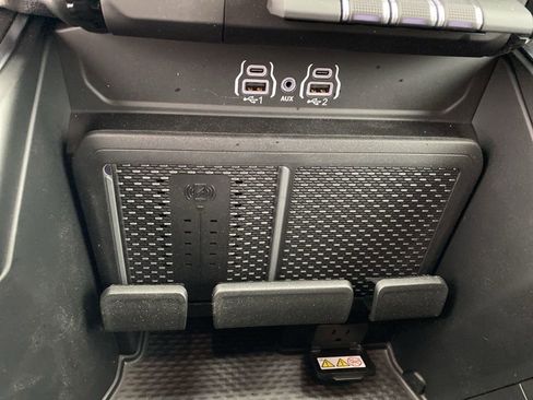 New 2026 RAM 1500 4x4 Crew Cab image 31