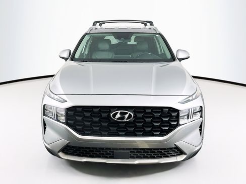 Used 2023 Hyundai Santa Fe SEL image 2