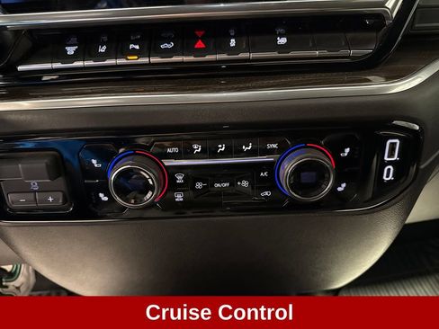 Used 2025 Chevrolet Silverado 2500 LT w/ Safety Package AWD/4WD image 17