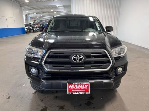 Used 2016 Toyota Tacoma SR5 image 8