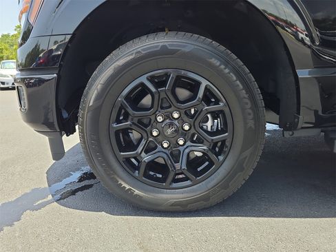 New 2025 Ford F150 XLT w/ Equipment Group 301A Standard image 25