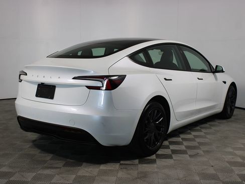 Used 2025 Tesla Model 3 Long Range RWD image 26