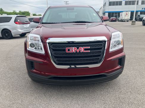 Used 2016 GMC Terrain SLE FWD image 2