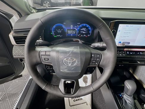 New 2026 Toyota Camry XLE AWD/4WD image 11
