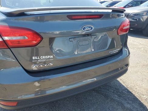 Used 2016 Ford Focus Titanium FWD image 30