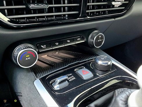 Used 2024 Lotus Emira V6 image 26