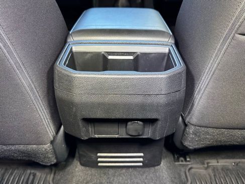 Certified 2025 Toyota Tacoma SR5 image 51