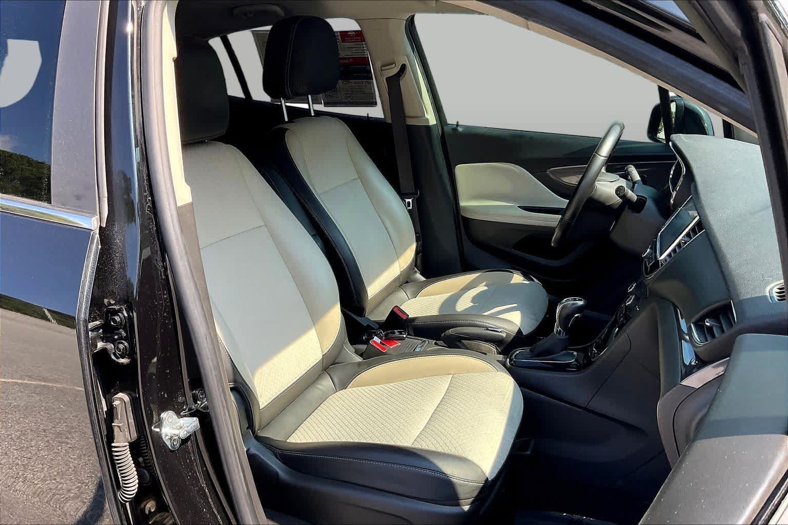 Used 2019 Buick Encore Preferred FWD image 9
