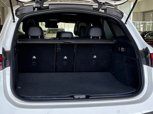 Certified 2025 Mercedes-Benz GLC 300 image 32