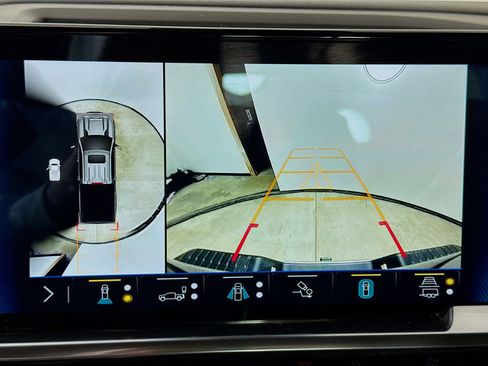 Used 2024 Chevrolet Silverado 3500 LT w/ Safety Package image 14