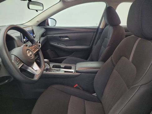 Used 2024 Nissan Sentra SV FWD image 17