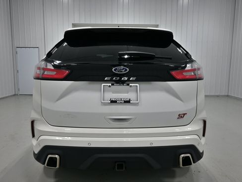 Used 2022 Ford Edge ST w/ Equipment Group 401A AWD/4WD image 34