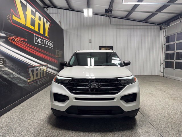 Used 2021 Ford Explorer XLT w/ Class III Trailer Tow Package AWD/4WD image 31
