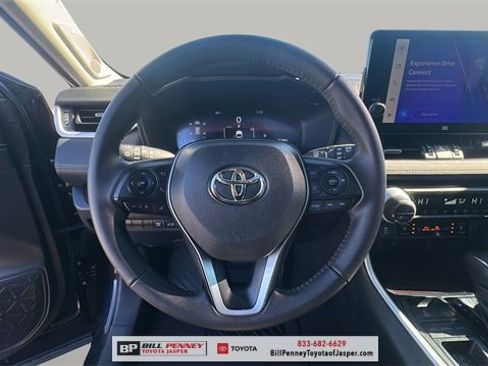 Used 2023 Toyota RAV4 Limited image 17