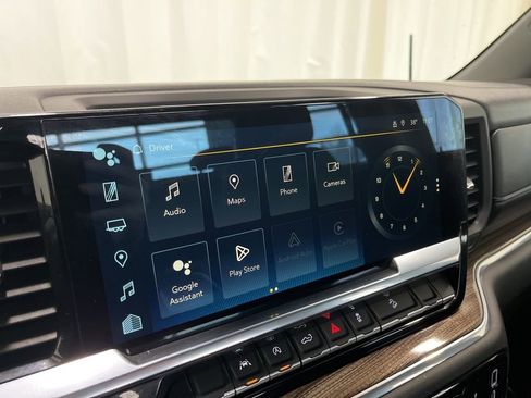 Used 2023 Chevrolet Silverado 1500 LT image 11