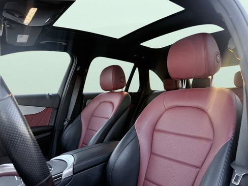 Used 2022 Mercedes-Benz GLC 300 w/ AMG Line image 3