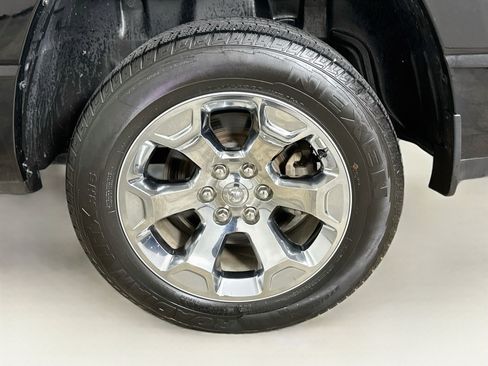 Used 2023 RAM 1500 Big Horn AWD/4WD image 11