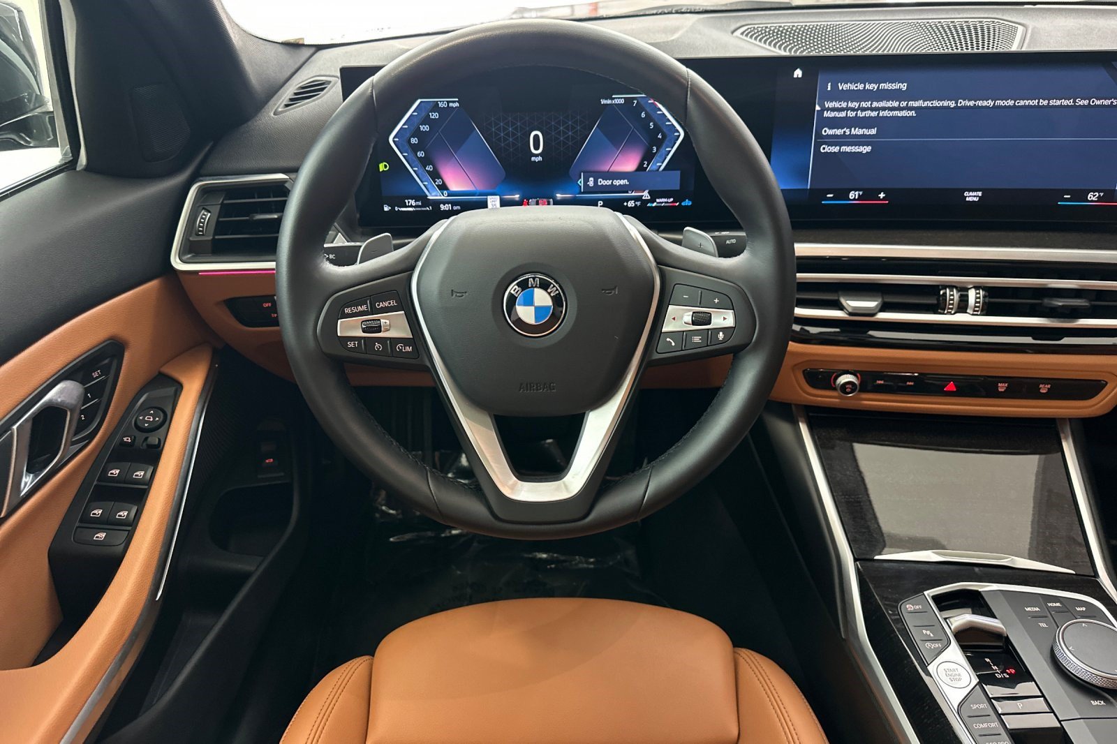 Used 2024 BMW 330i Sedan w/ Convenience Package RWD image 31