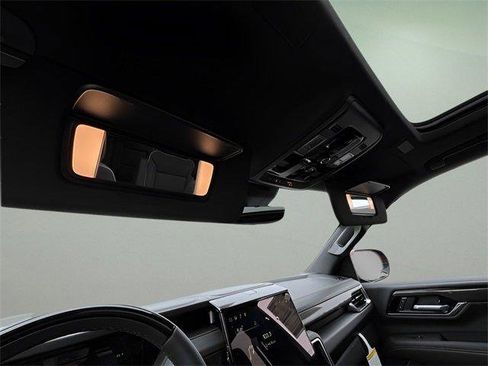 New 2026 GMC Yukon Elevation image 30