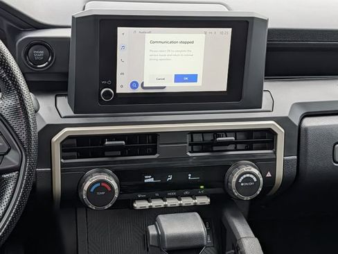 Certified 2025 Toyota Tacoma SR AWD/4WD image 15