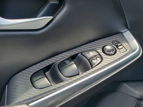 Certified 2024 Nissan Sentra SR FWD image 30