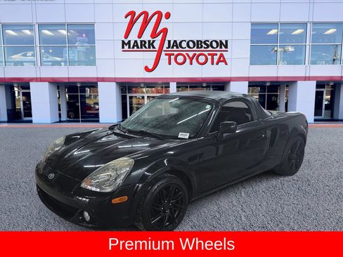 Used 2003 Toyota MR2 RWD image 1