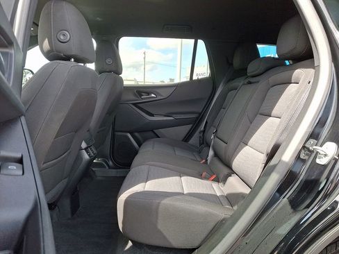Used 2025 Chevrolet Equinox LT AWD/4WD image 10