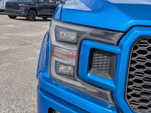 Used 2019 Ford F150 Lariat w/ Equipment Group 502A Luxury AWD/4WD image 9